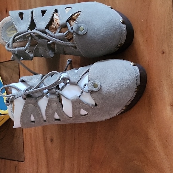 Sbicca Sandals Grey suede New - Picture 10 of 12